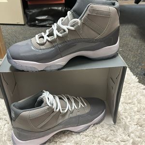 Jordan 11 Cool Grey